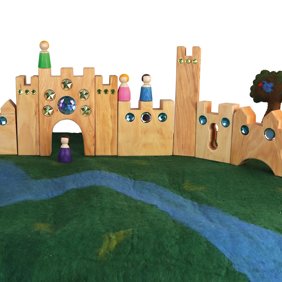 Bauspiel | Small Fairytale Castle Building Block Set 10 Pieces at Milk Tooth