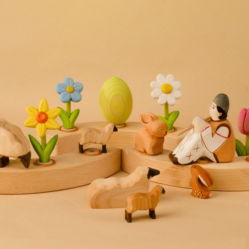 Bumbu Toys | Celebration Ring Ornament | Daffodil