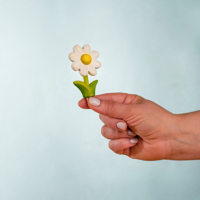 Bumbu Toys | Celebration Ring Ornament | Daisy