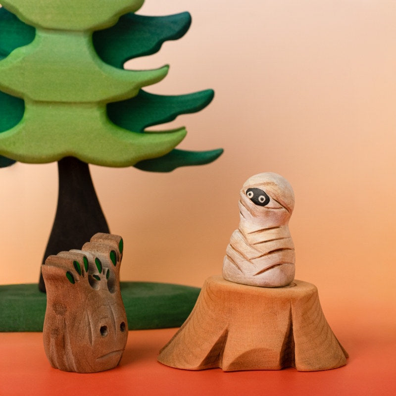 Bumbu Toys | Celebration Ring Ornament | Enchanted Mummy