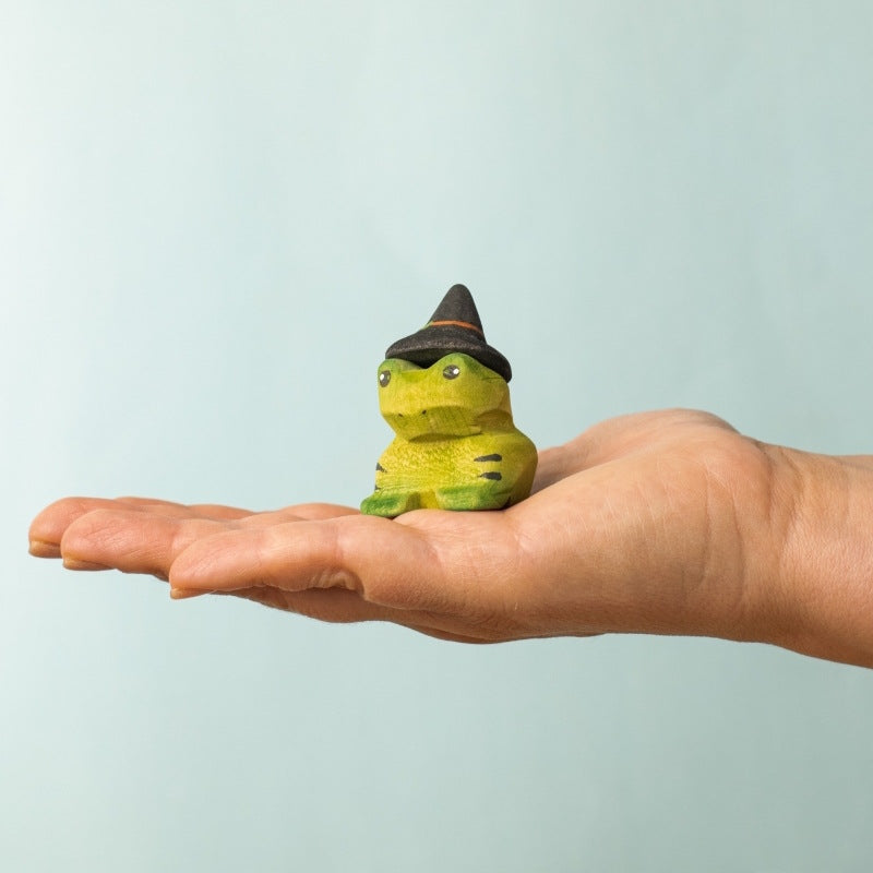 Bumbu Toys | Celebration Ring Ornament | Spell Frog