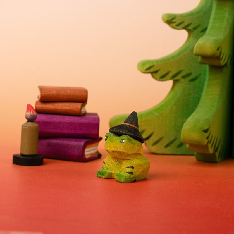 Bumbu Toys | Celebration Ring Ornament | Spell Frog