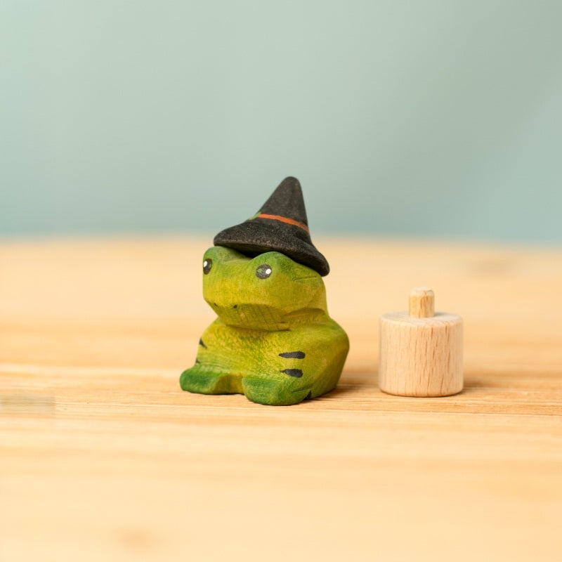 Bumbu Toys | Celebration Ring Ornament | Spell Frog