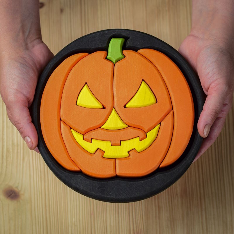 Bumbu Toys | Round Halloween Puzzle Black at Milk Tooth Australia