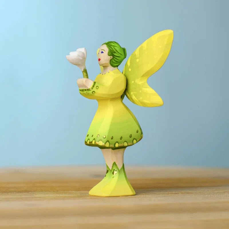 Bumbu Toys | Small Flower White at Milk Tooth