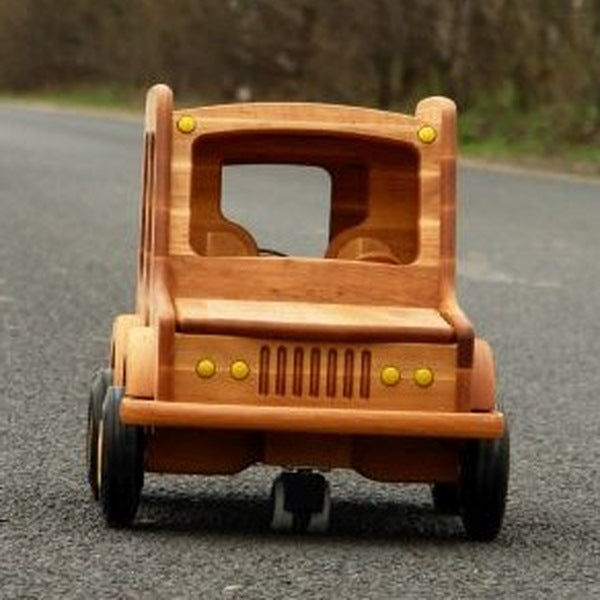 Drewart | Off-Road Car Jeep at Milk Tooth Australia