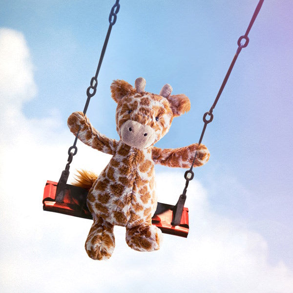 Jellycat | Bashful Giraffe Medium at Milk Tooth Australia