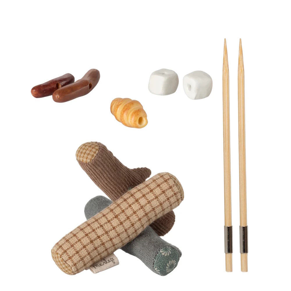 Maileg | Bonfire Set for Hiker Mouse Checked