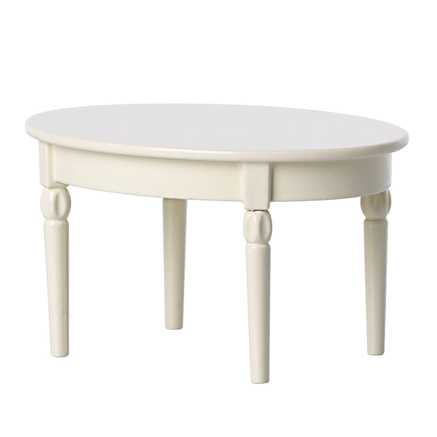 Maileg | Dining Table for Mouse at Milk Tooth