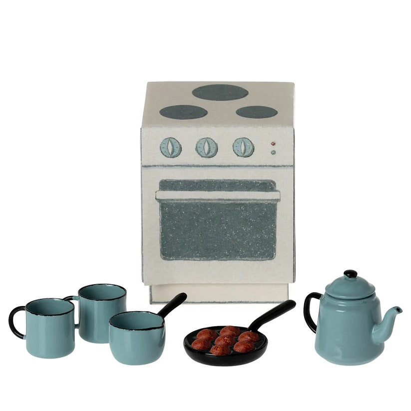Maileg | Madam Blues Favourites Cooking Set at Milk Tooth Australia