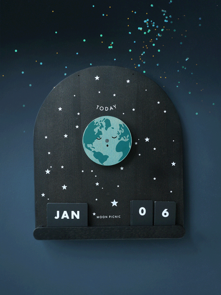 Moon Picnic | Me & The Moon | Moon Phase Calendar at Milk Tooth