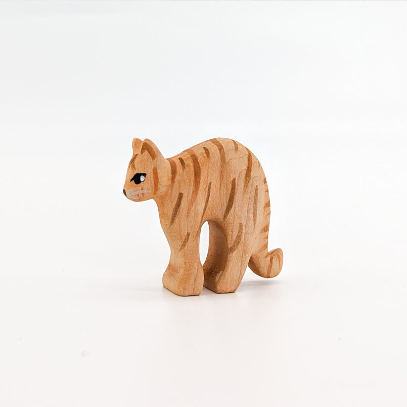 NOM Handcrafted | Cat Arching at Milk Tooth