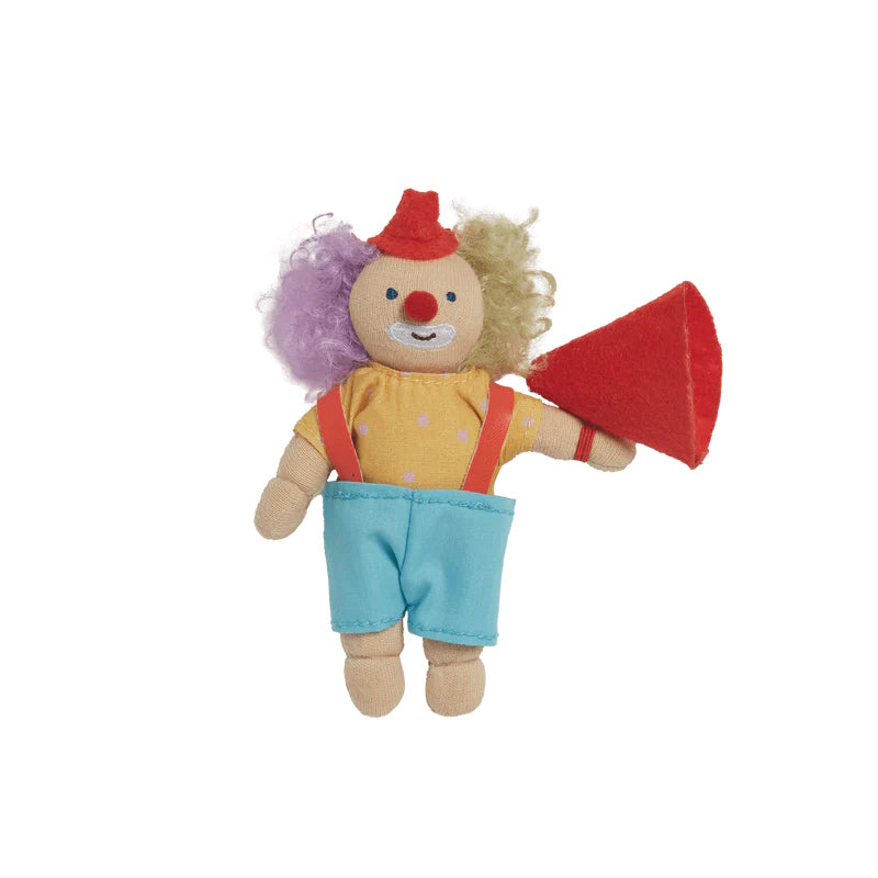 Olli Ella | Holdie Circus Folk Confetti the Clown at Milk Tooth Australia