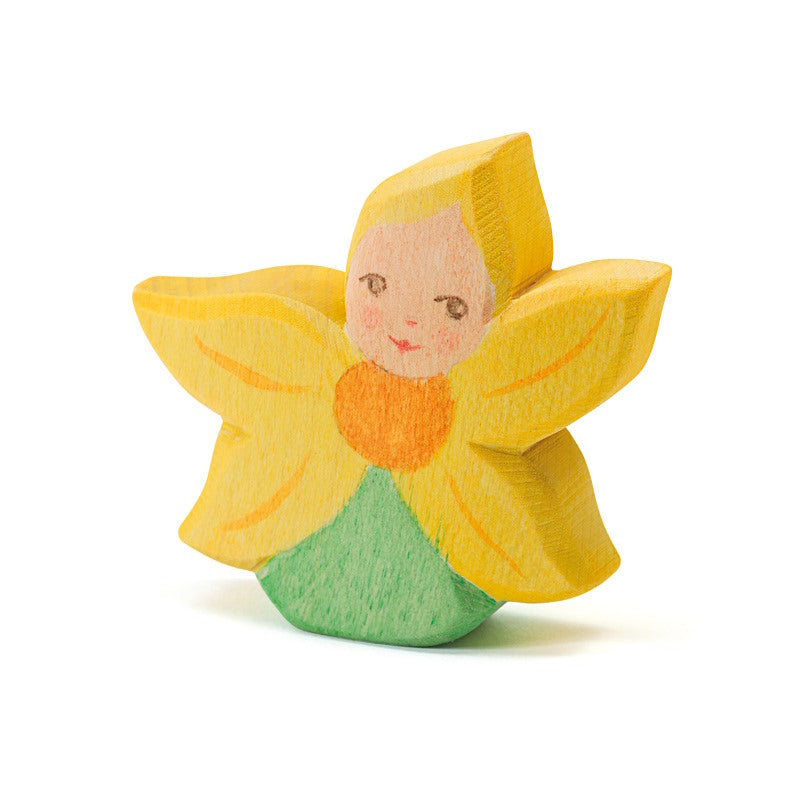 Ostheimer | People | Flower Child Sunflower at Milk Tooth