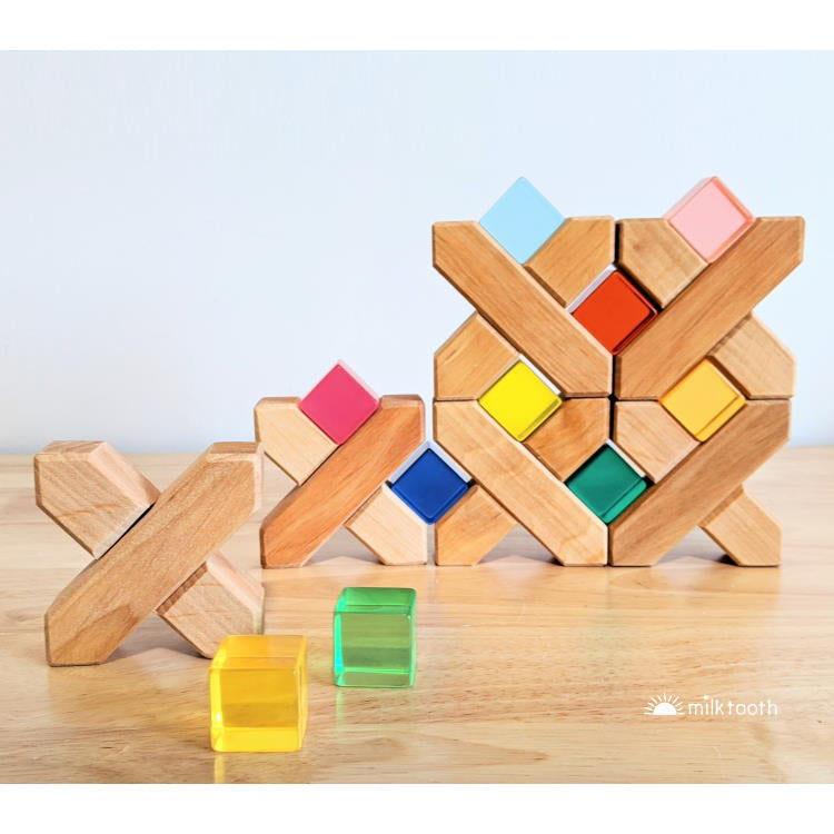 Bauspiel | X-Shapes | 48 Blocks with Tray full set