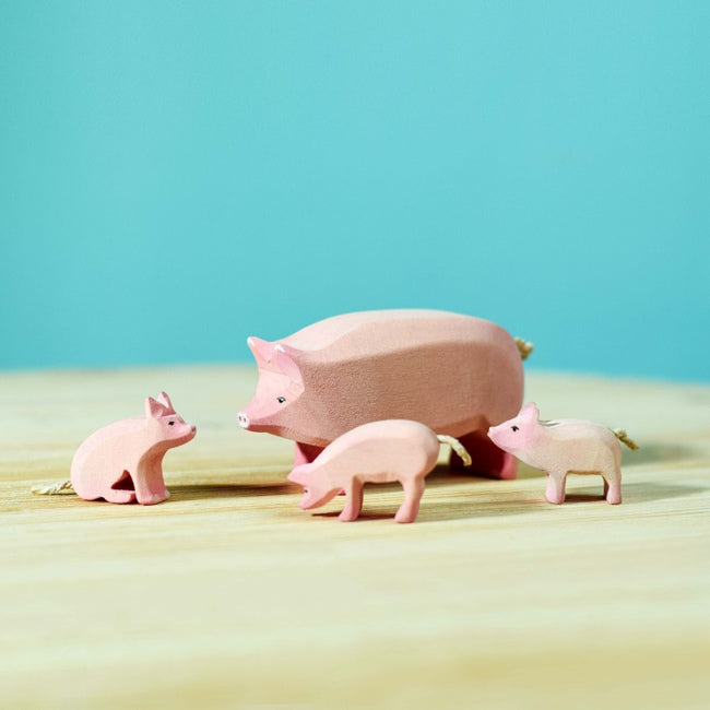 Bumbu Toys | Mama Pig at Milk Tooth