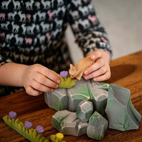Bumbu Toys | Small Grass with Purple Flower at Milk Tooth