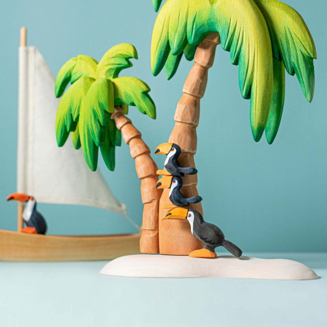 Bumbu Toys | Toucan Standing at Milk Tooth