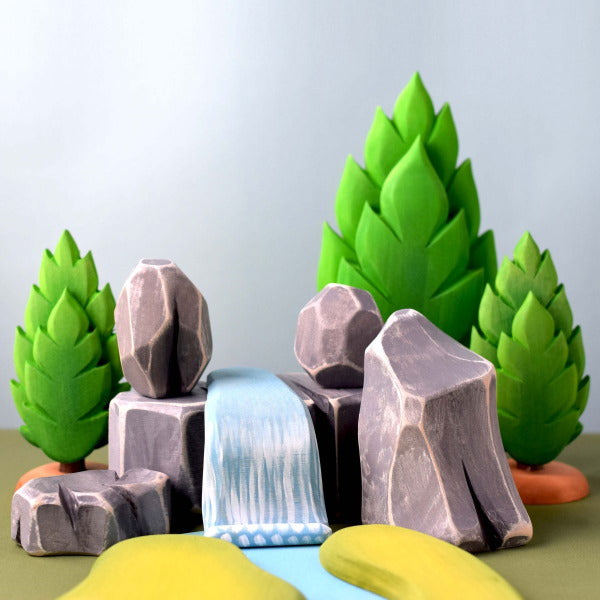 Bumbu Toys | River Plate at Milk Tooth