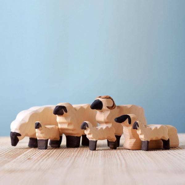Bumbu Toys | Sheep Eating at Milk Tooth