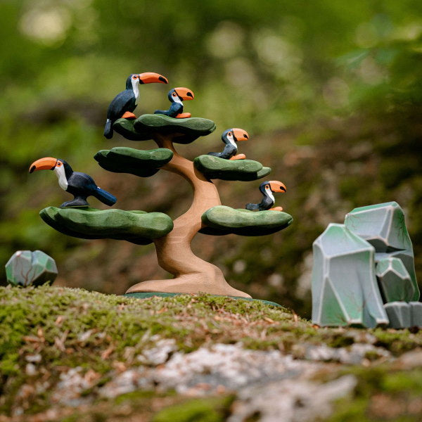 Bumbu Toys | Toucan Standing at Milk Tooth
