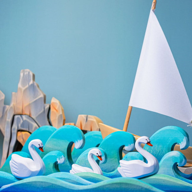 Bumbu Toys | Swan at Milk Tooth