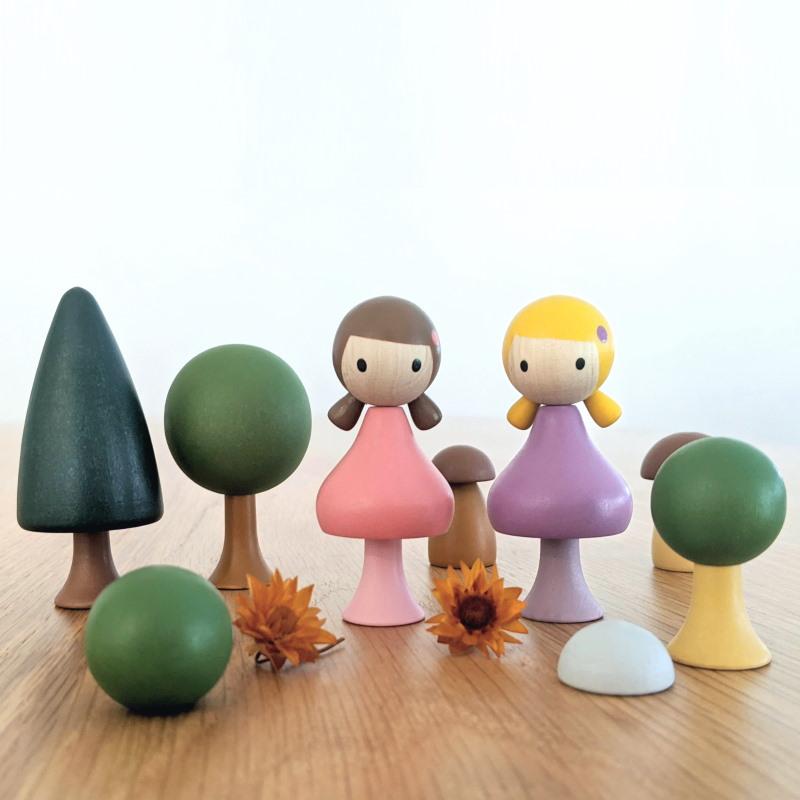 CLiCQUES | Magnetic Wooden Toys | Lucy & Maggie with Summer Garden Set