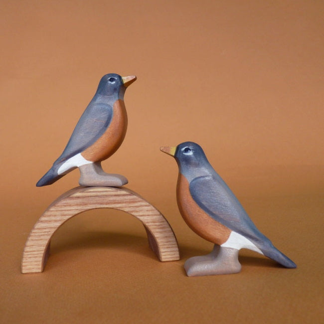Forest Melody | Robin wooden toy at Milk Tooth