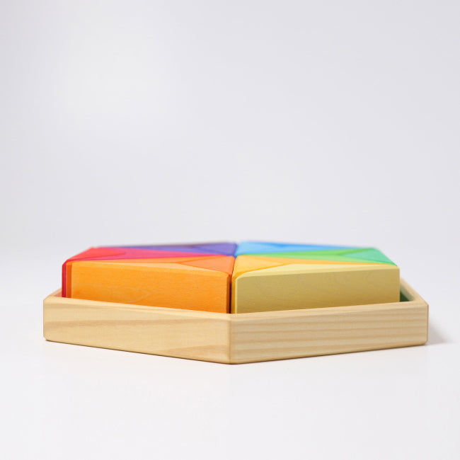 Grimm's | Large Complementary Colour Star at Milk Tooth