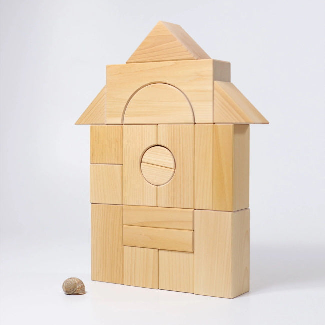 Grimm's | Building Blocks | Giant at Milk Tooth