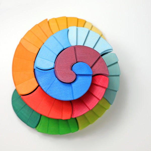 Grimm's | Counterrotating Stepped Spiral at Milk Tooth