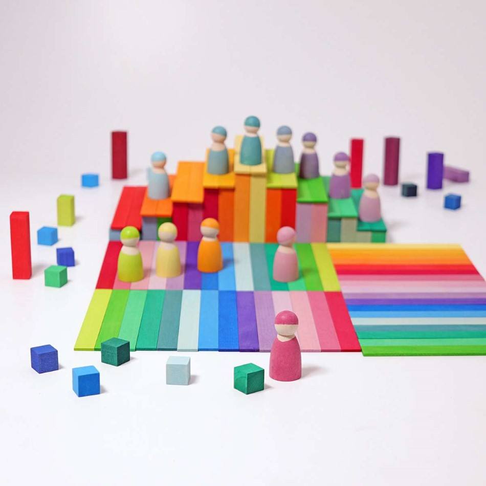 Grimm's Spiel Und Holz | 12 Pastel Rainbow Friends Peg Dolls