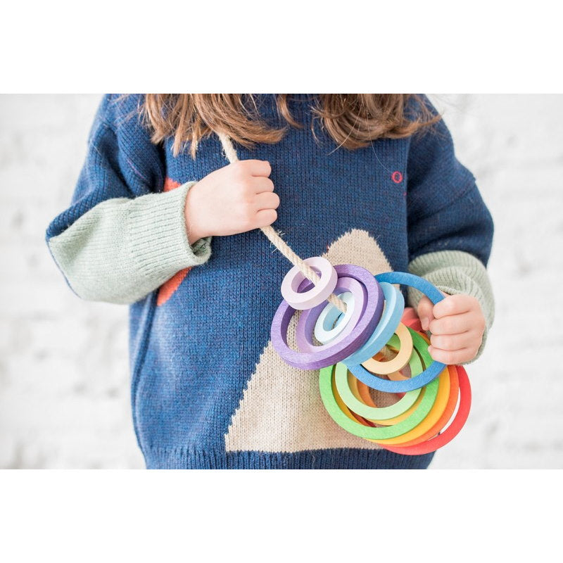 Grapat | Nest Rings | 24 Pieces | Concentric gradient rainbow wooden toys