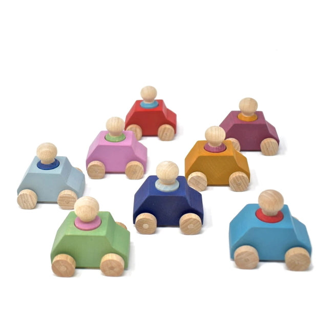Lubulona | 8 Cars with 8 Figures peg dolls wooden toys