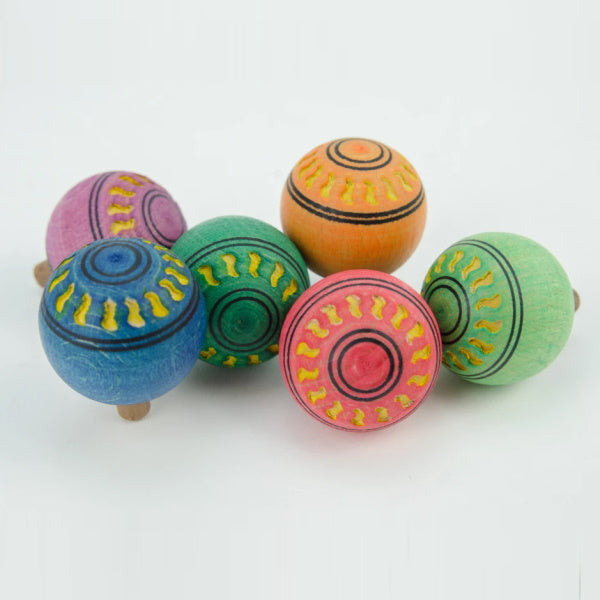 Mader | Spinning Turn Top | Arabesk at Milk Tooth