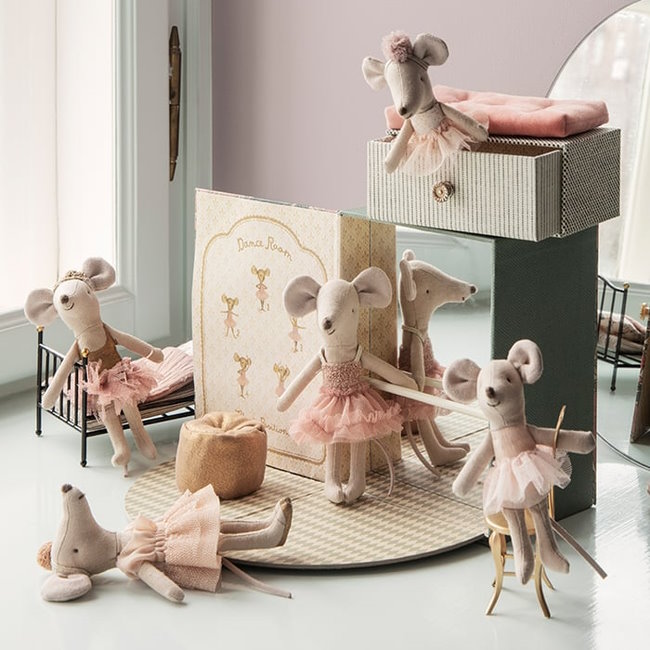 Maileg | Mouse Ballerina LIttle Sister at Milk Tooth