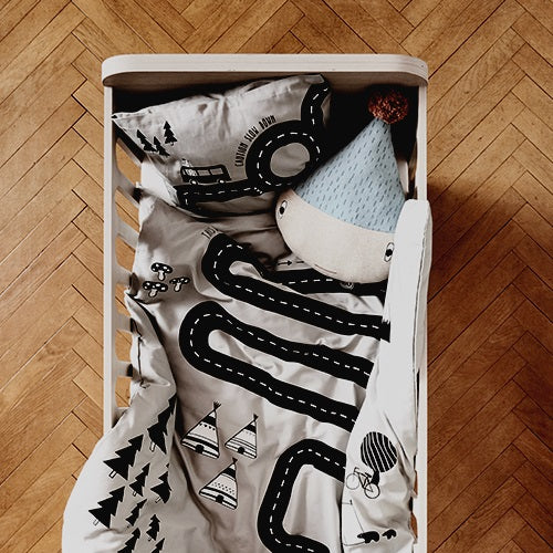OYOY | Cot Quilt Set | Junior Adventure BeddingOYOY | Cot Quilt Set | Junior Adventure Bedding