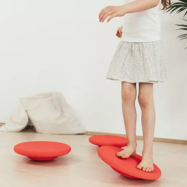 Stapelstein | Balance Board Red at Milk Tooth