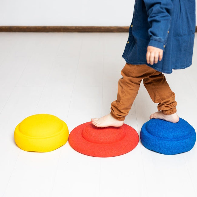 Stapelstein | Balance Board Red at Milk Tooth