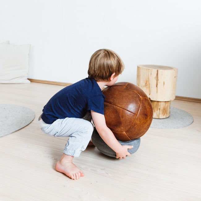 Stapelstein | Stone Grey at Milk Tooth