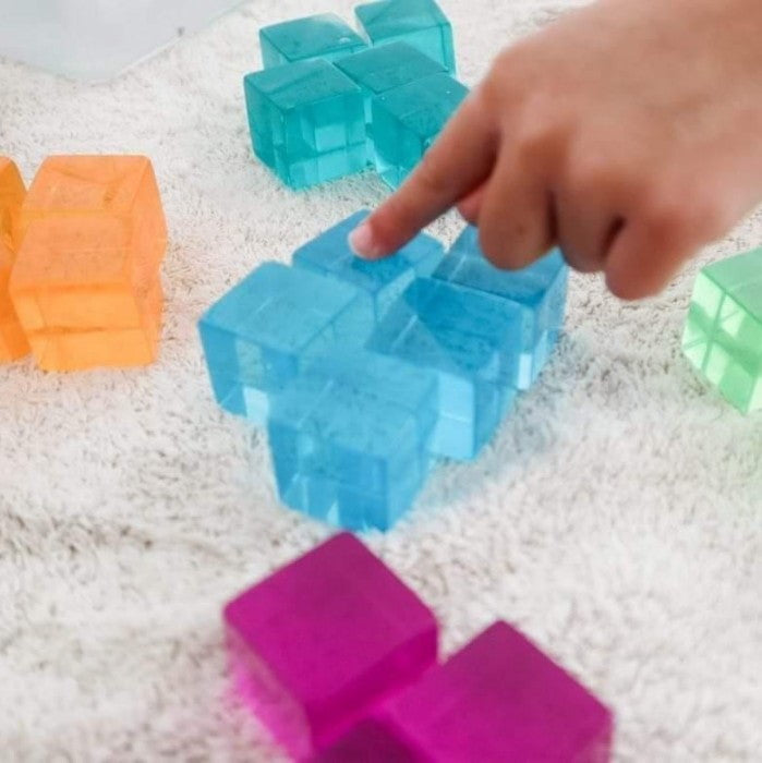 © Playdaysinperth for Milk Tooth Papoose Bright Lucite Cubes