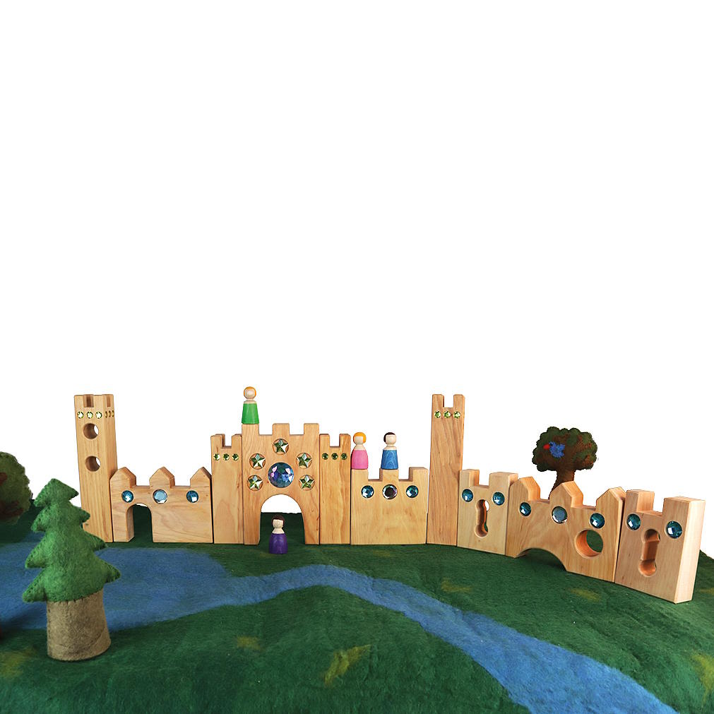 Bauspiel | Small Fairytale Castle Building Block Set 10 Pieces at Milk Tooth
