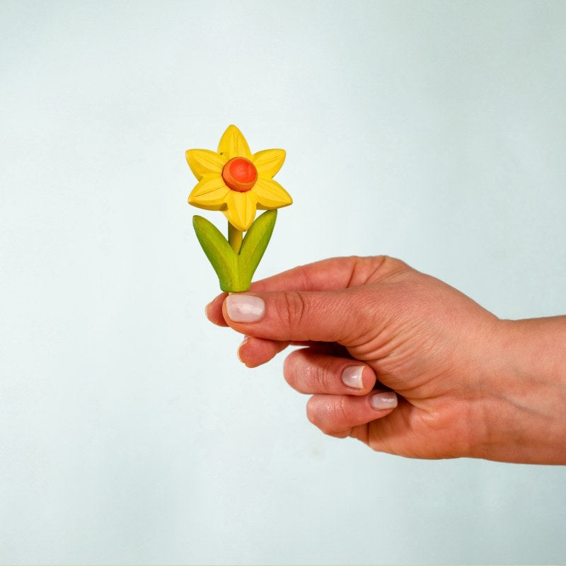 Bumbu Toys | Celebration Ring Ornament | Daffodil