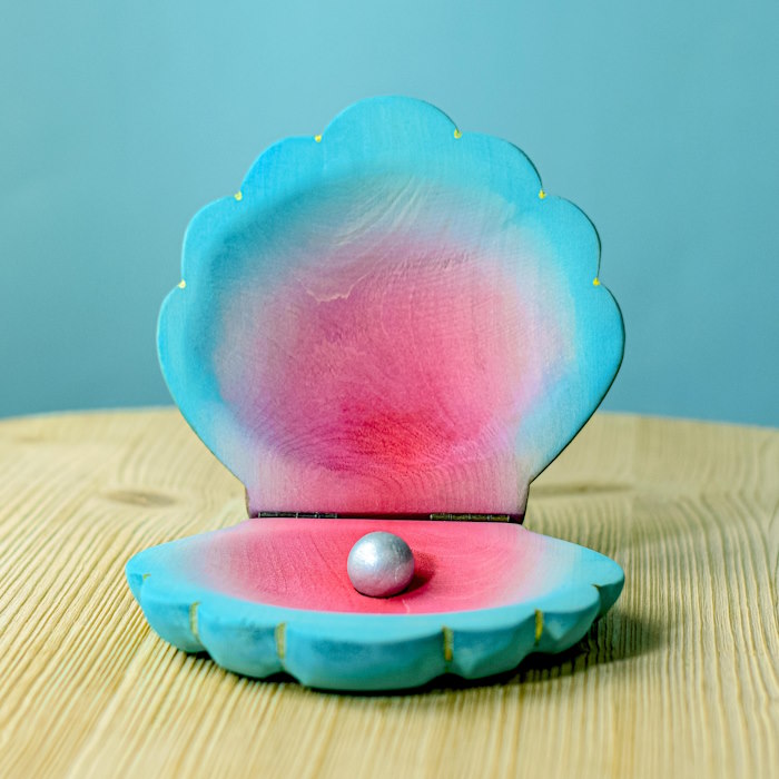 Bumbu Toys | Clam Shell with Pearl at Milk Tooth Australia