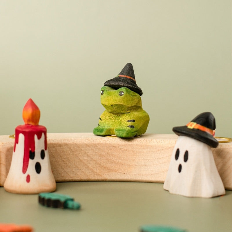Bumbu Toys | Celebration Ring Ornament | Spell Frog