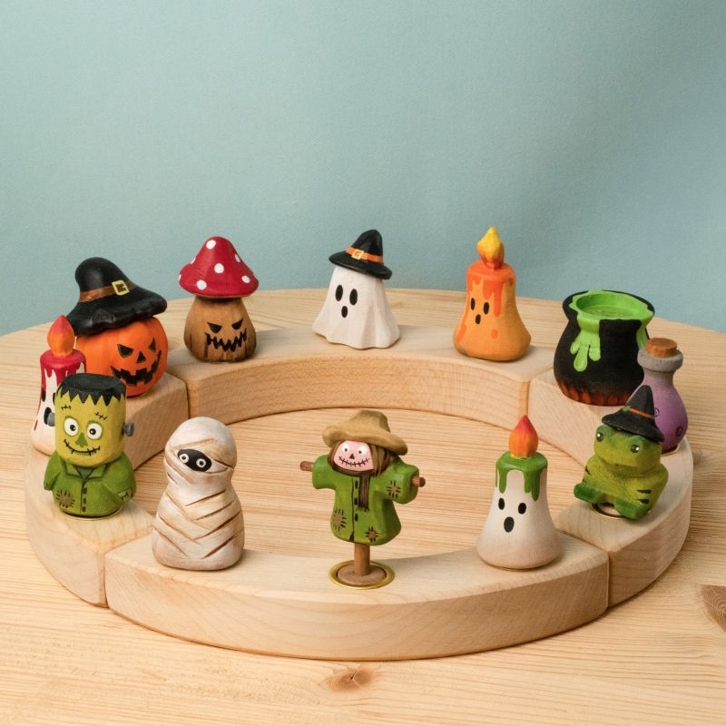 Bumbu Toys | Celebration Ring Ornament | Magic Cauldron