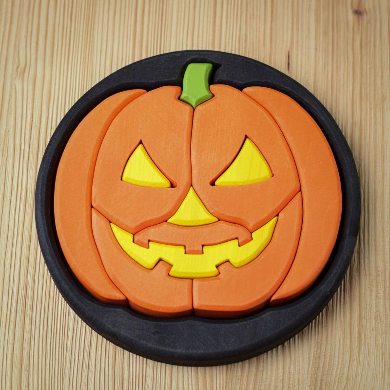 Bumbu Toys | Round Halloween Puzzle Black at Milk Tooth Australia