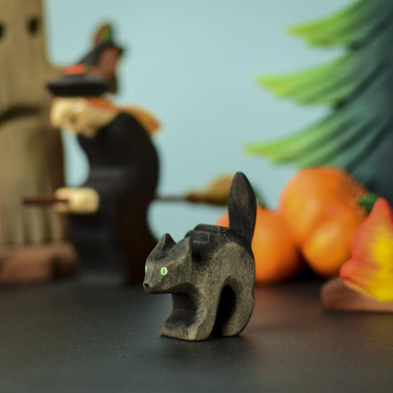 Bumbu Toys | Scared Cat at Milk Tooth Australia