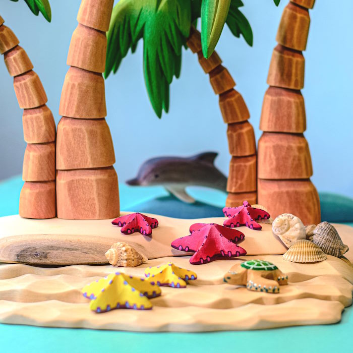 Bumbu Toys | Red Starfish Set of 2 at Milk Tooth Australia