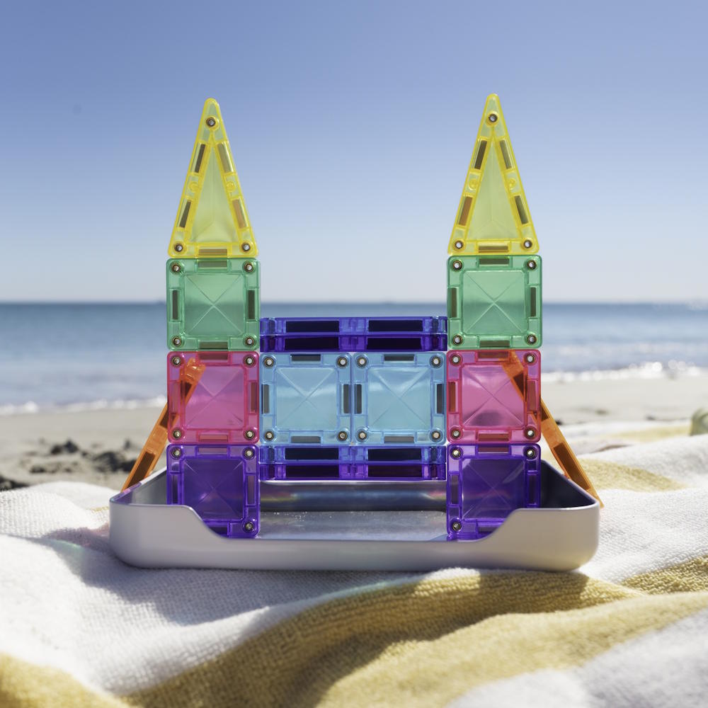 Connetix Tiles | 32 Piece Travel Mini Pack at Milk Tooth Australia